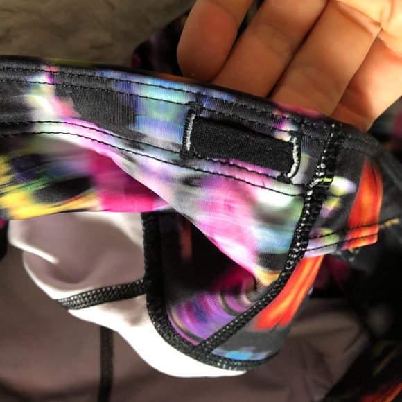 Athleta freedom sonar leggings - Picture 11 of 13